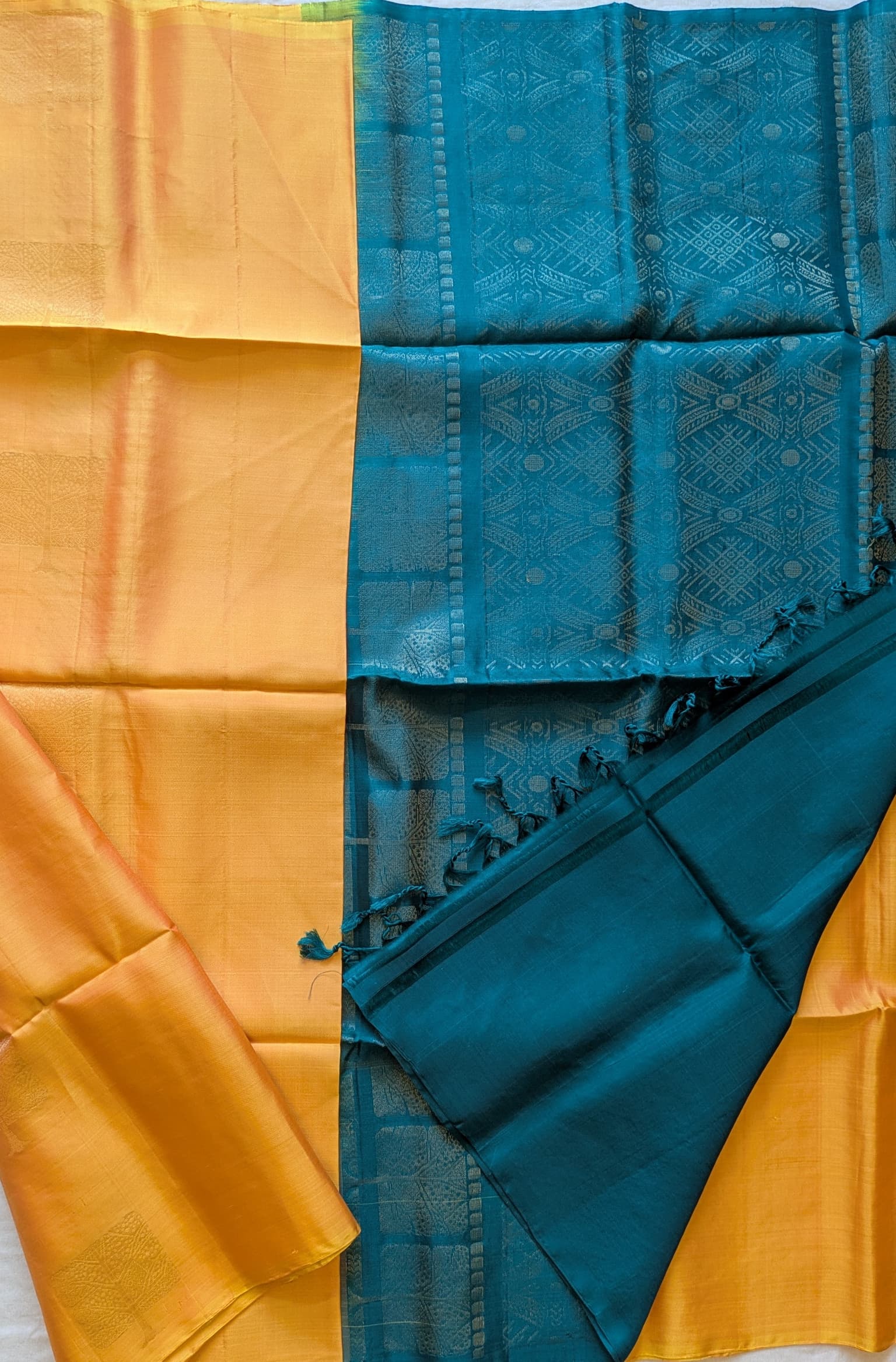 Mango Yellow Kanchipuram Silk with Teal Blue Pallu — Mango Yellow / Teal Blue