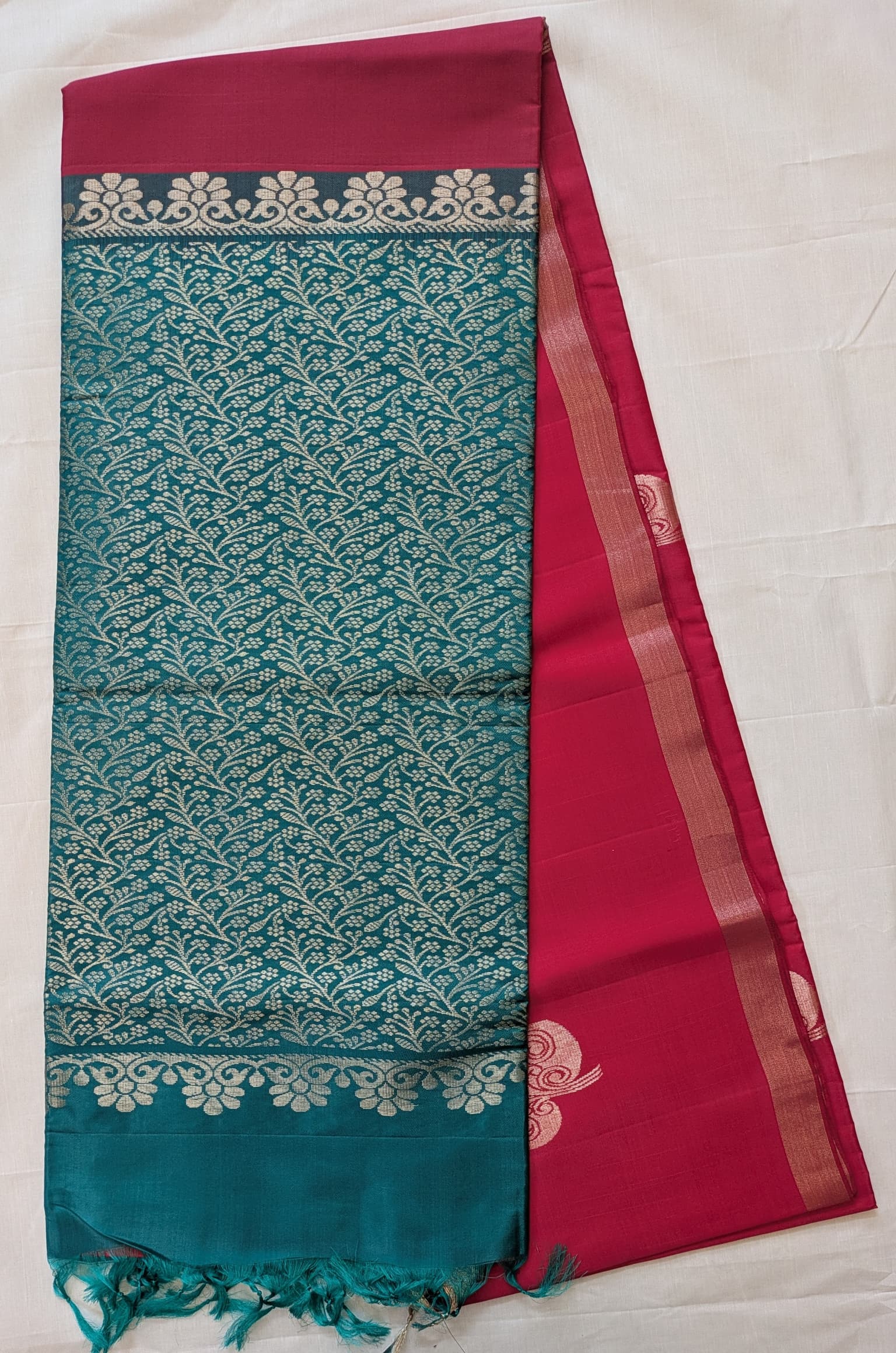 red semi soft silk saree
